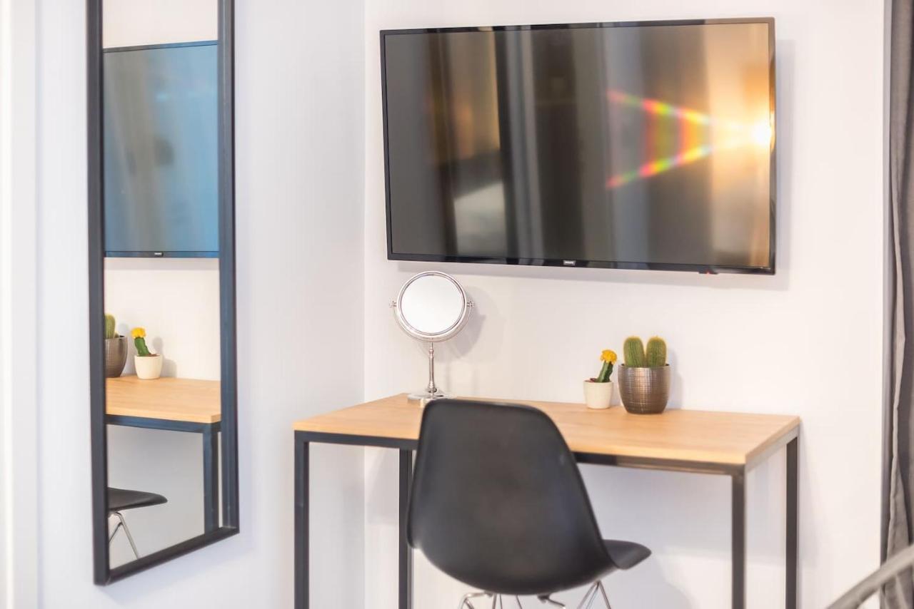 Plaka Designed Apartment 雅典 外观 照片